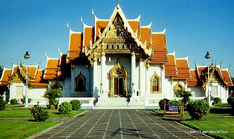 temples of Thailand - Wat Benchanabopit - Marble Temple - Bangkok - THailand