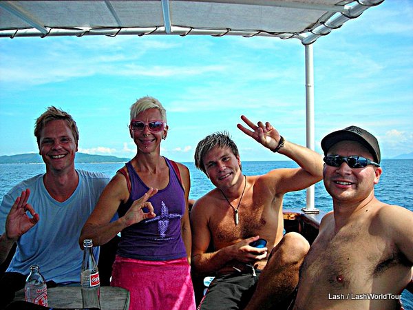 long-term world travel - LashWorldTour - teaching scuba diving - Thailand