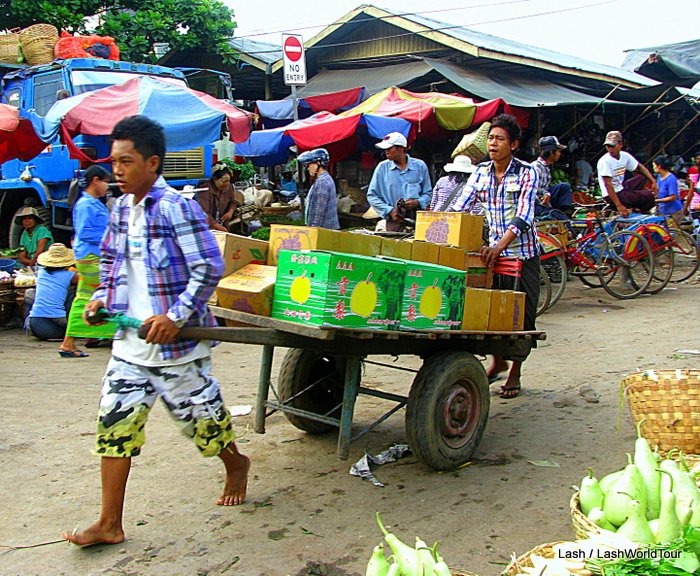 Burmese market delivery boy