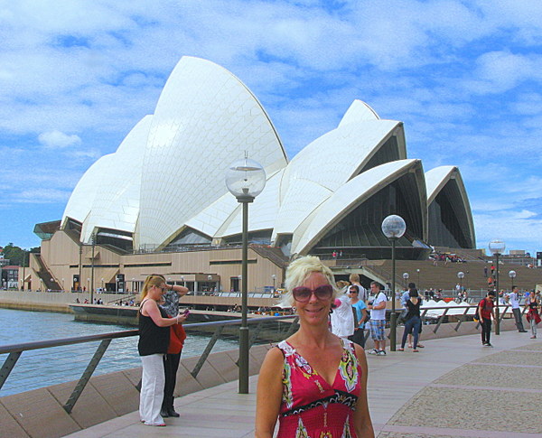 LashWorldTour at Sydney Opera House