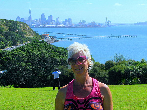 LashWorldTour with panoramic view of Auckland from Tamanaki Drive